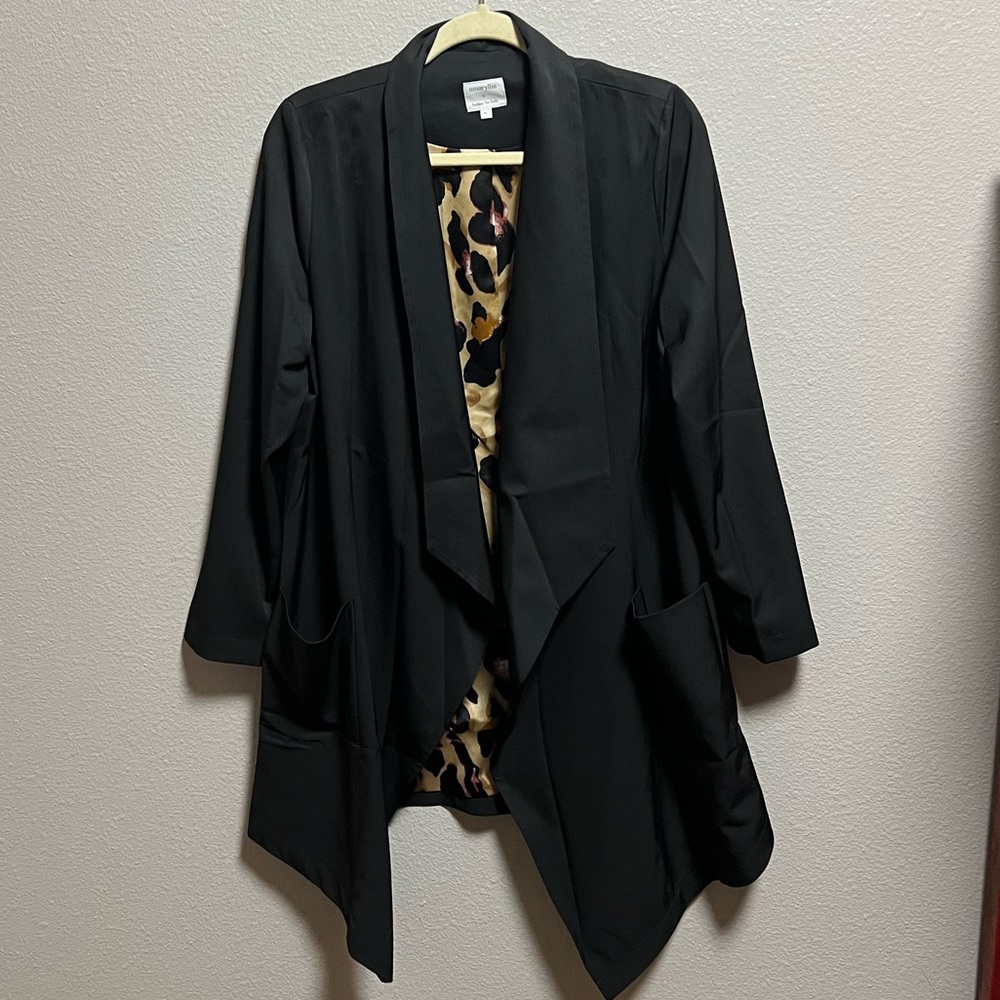Black oversized blazer